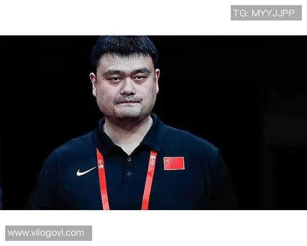 巅峰姚明地位解析：他如何改变了中国篮球的历史与未来