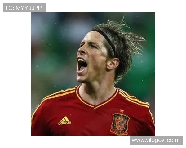 戴发带的足球明星们如何在赛场上展现风采与个性