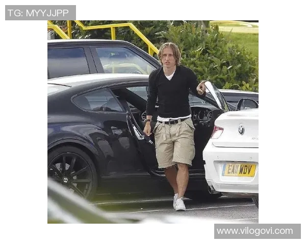 从巅峰到发胖那些曾经风光无限的足球明星们的变化之路 从巅峰到发胖那些曾经风光无限的足球明星们的变化之路