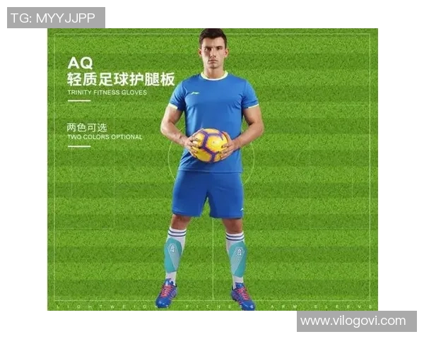 足球明星女生的时尚穿搭秘籍让你成为街头最靓的风景线